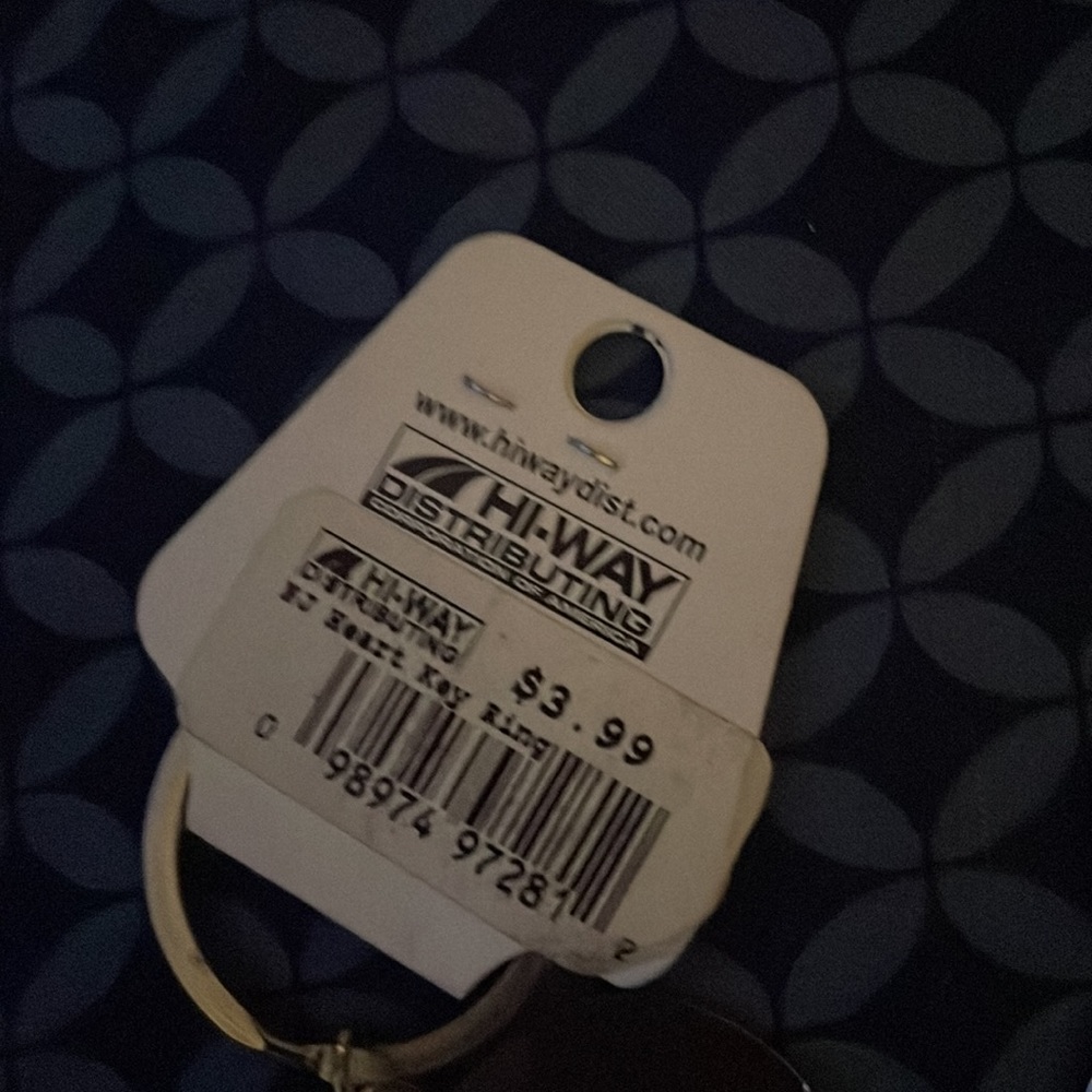 Keychains/Bottle openers - Picture 12 of 12
